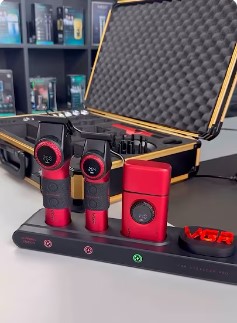 UNBOXING WITH VGR
